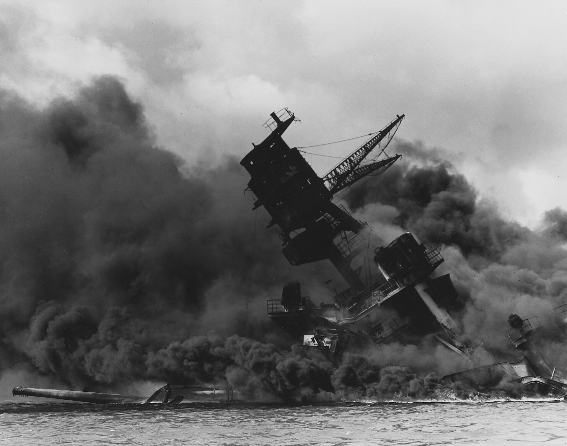 USSArizona PearlHarbor 2