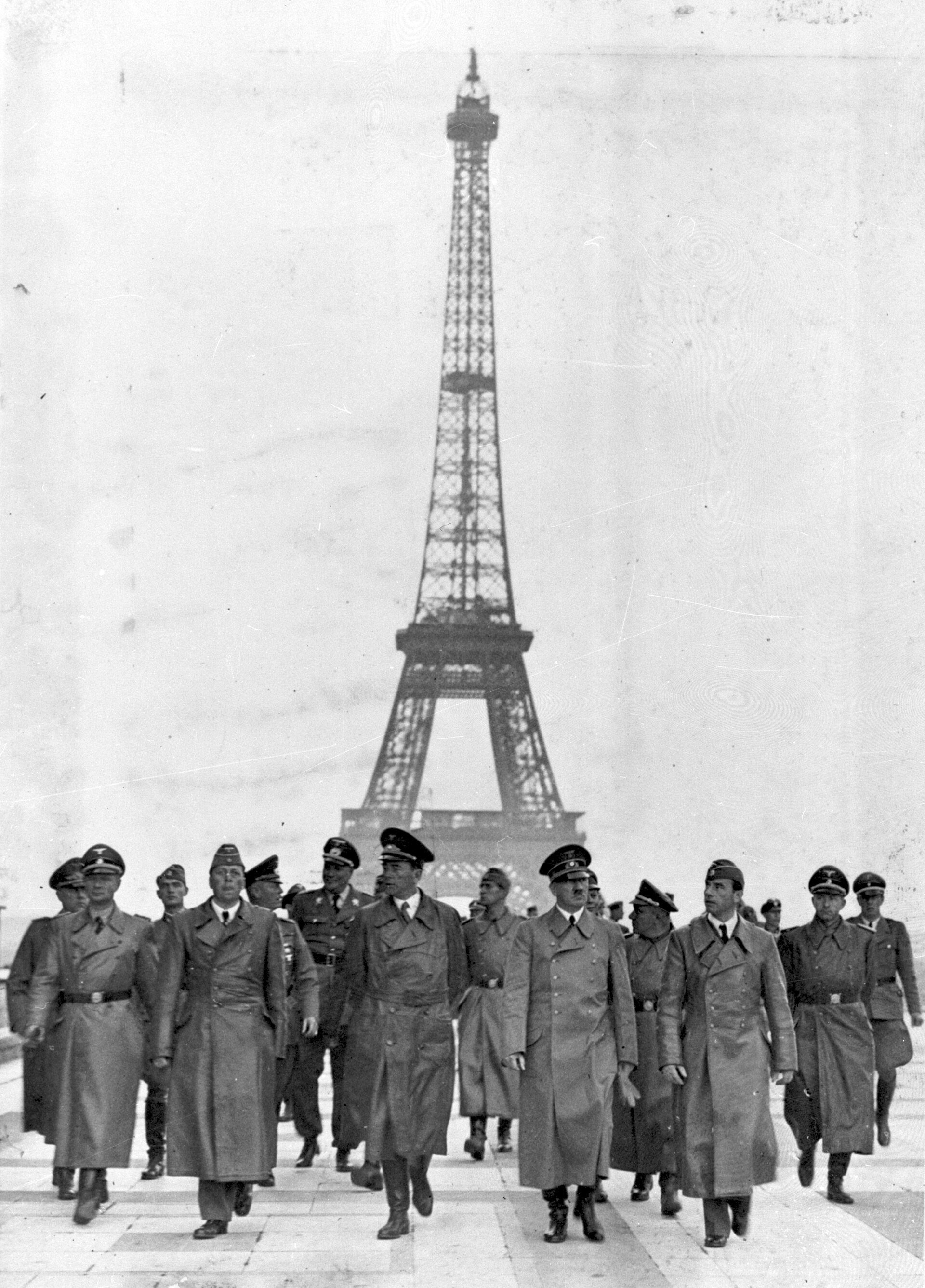 Paris, Eiffelturm, Besuch Adolf Hitler