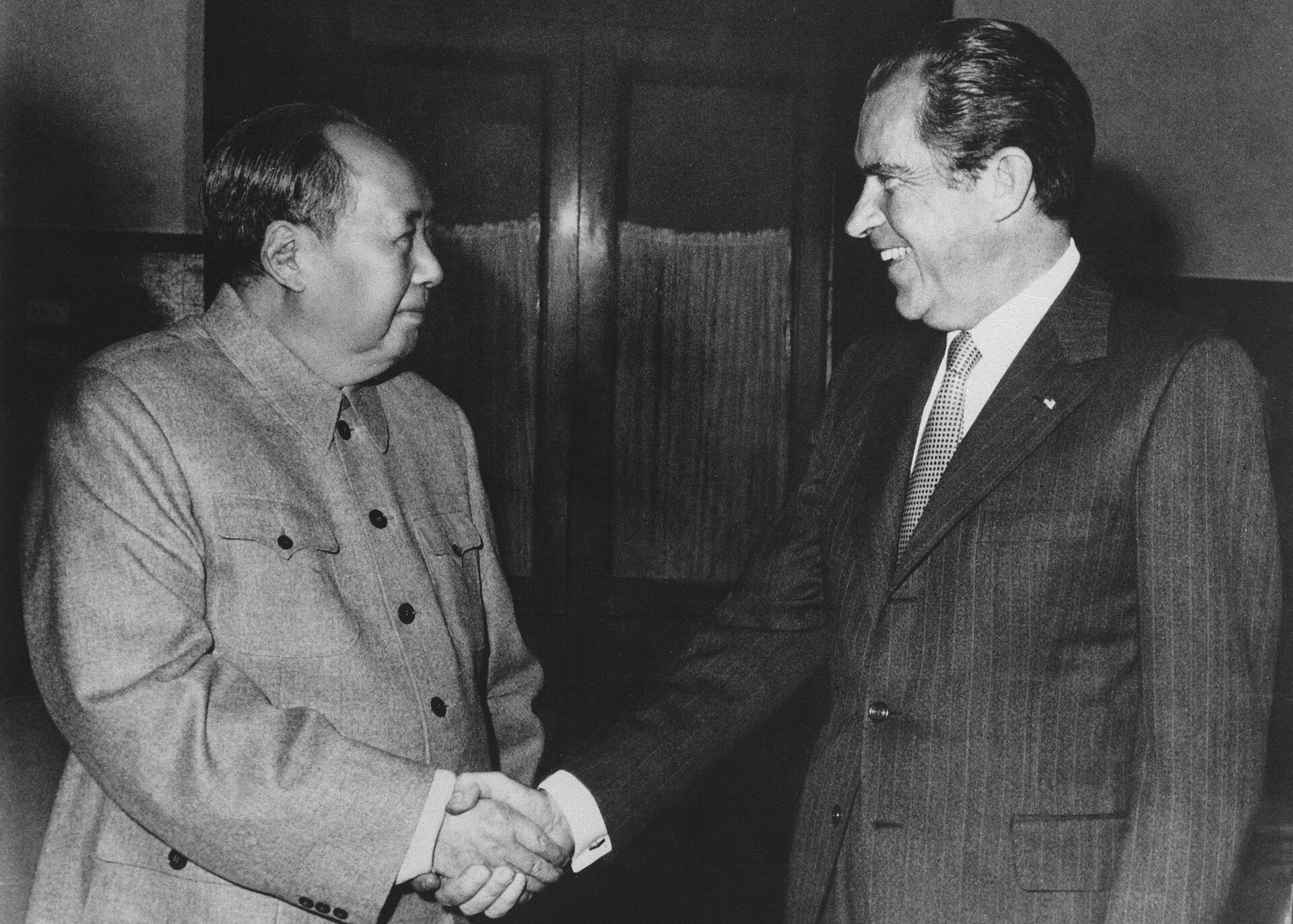 President Richard Nixon and Mao Zedong