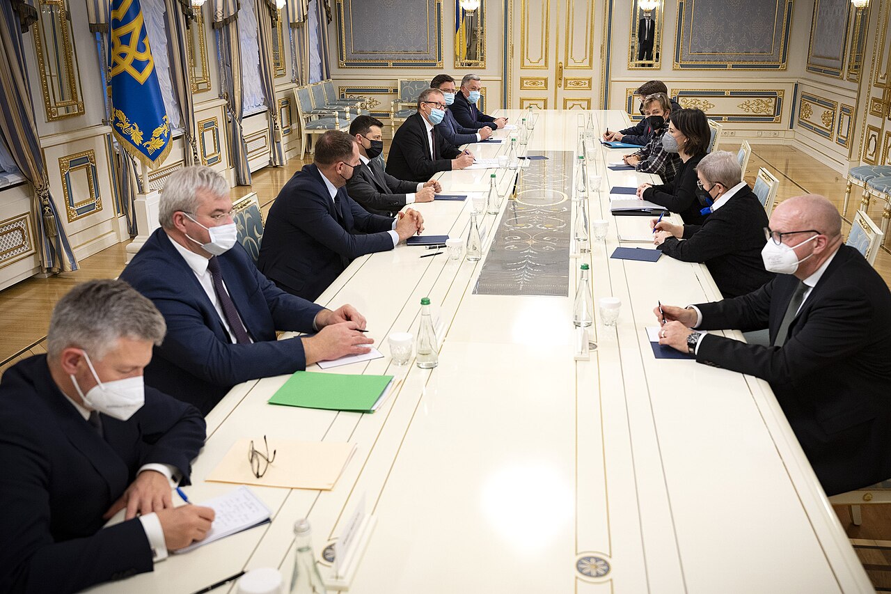 President of Ukraine Zelensky met with German FM Annalena Baerbock in Kyiv
