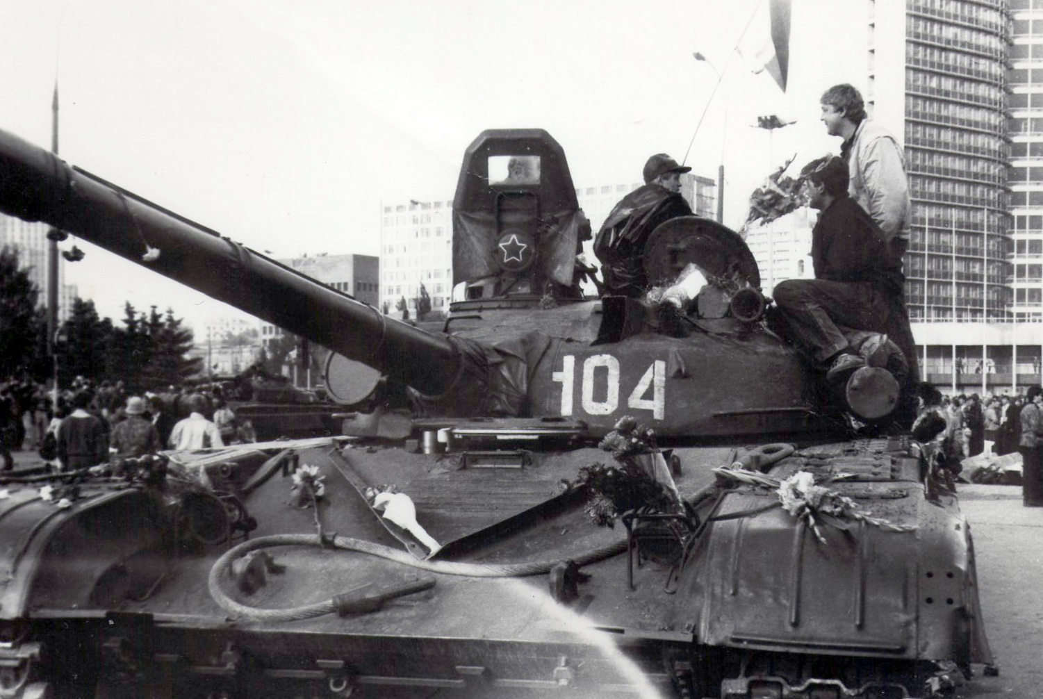 T-72 tank in Moscow, August 1991