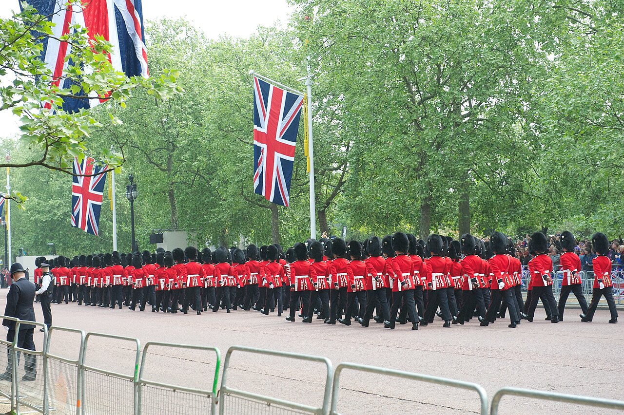 Royal guards wadding Prince William and Kate Middleton