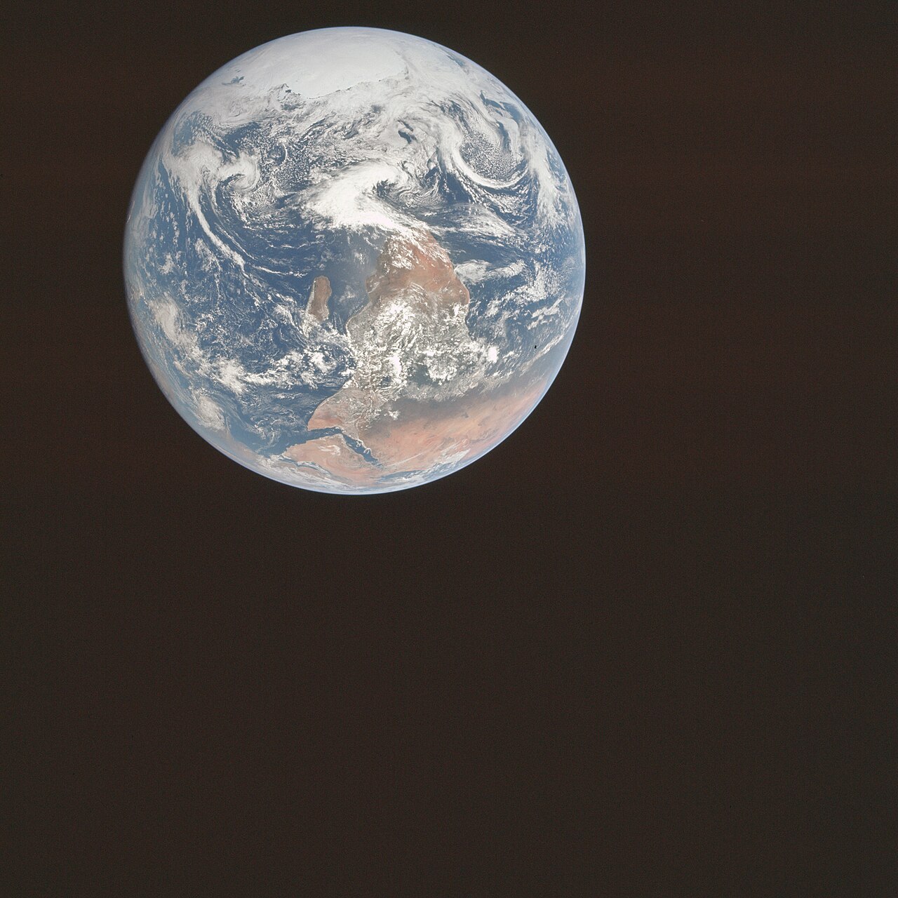 Apollo 17 Blue Marble original orientation (AS17-148-22727)