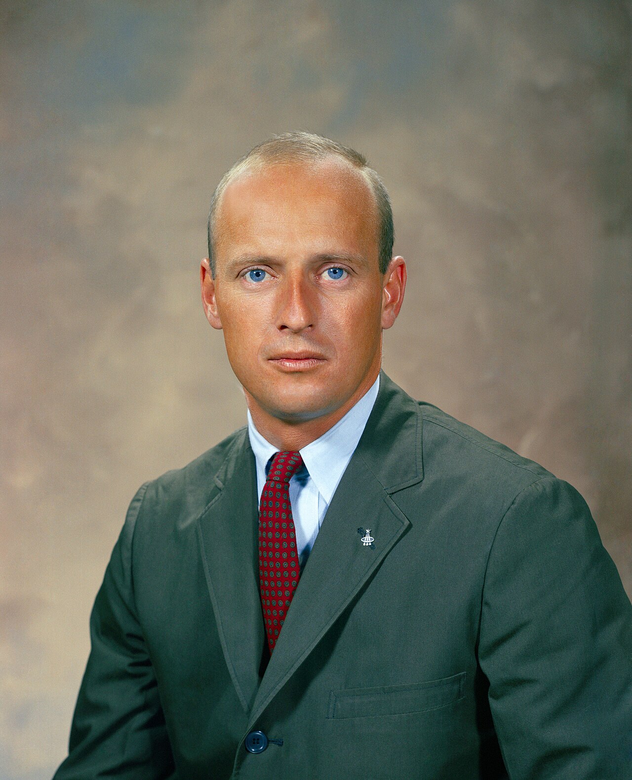 Charles Conrad (S64-31465)