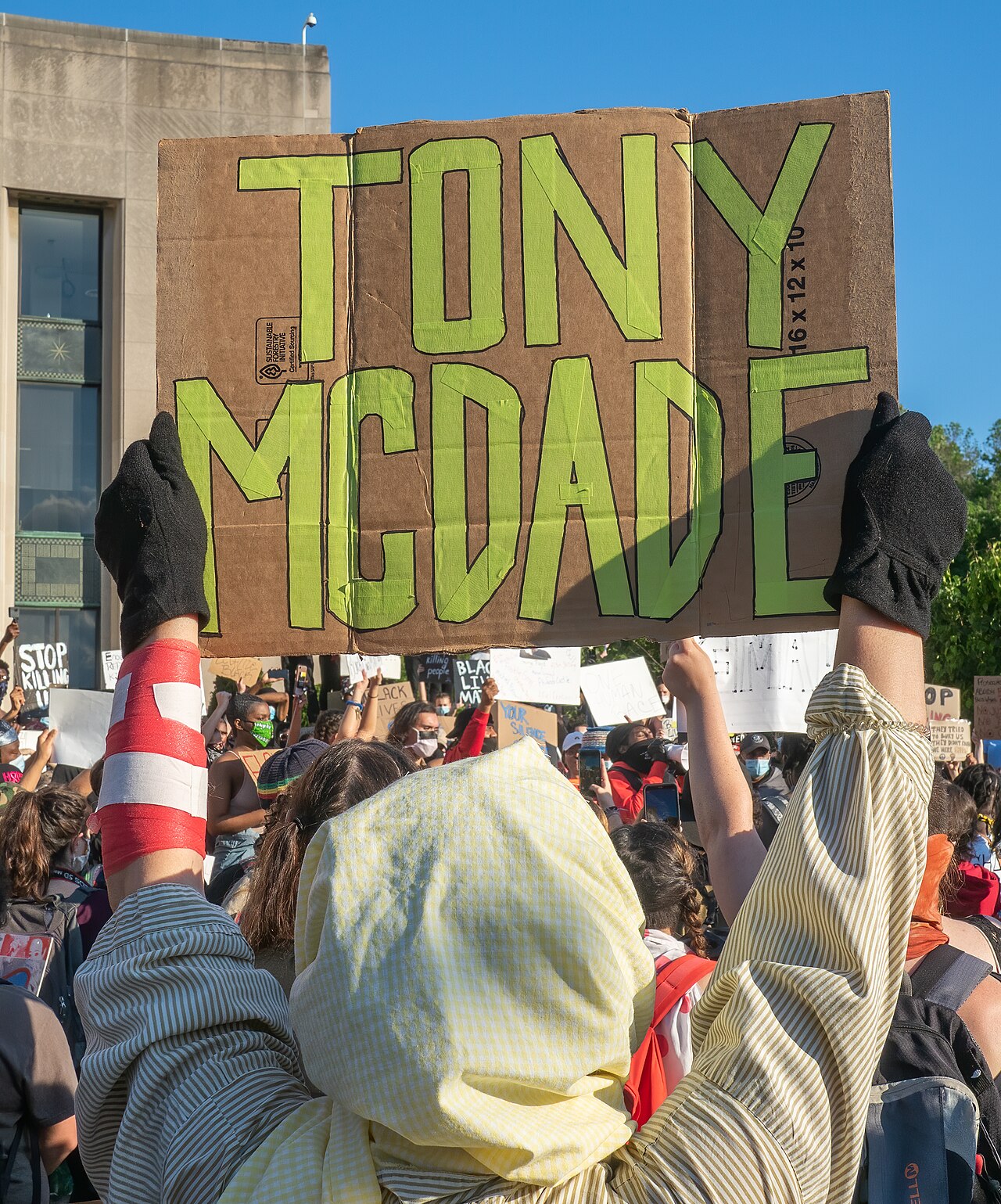 George Floyd rally in Grand Army Plaza (02839)